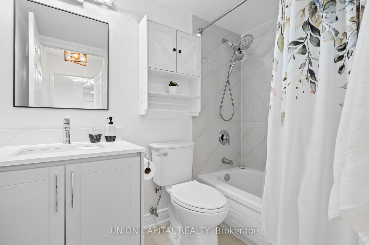 PENTHOUSE LIVING AT YONGE & FINCH