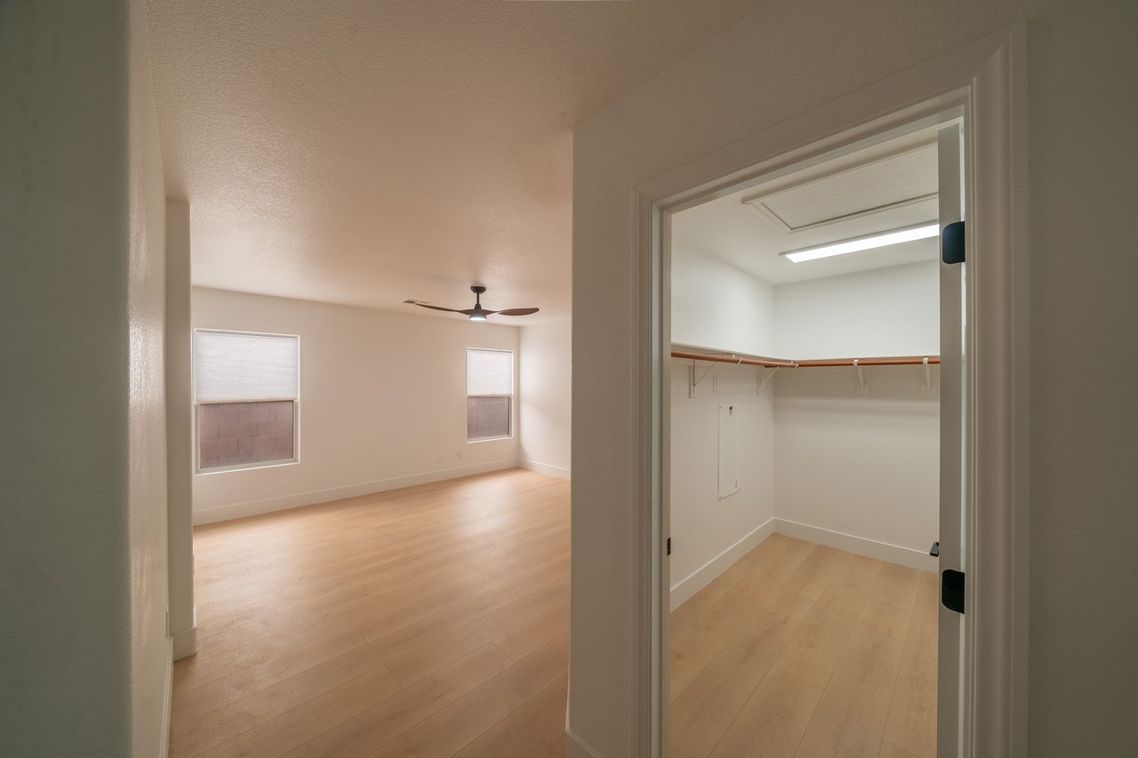 504 Lacabana Beach Drive