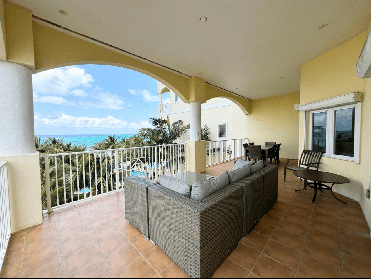 Caves Heights, B2, Unit 3A