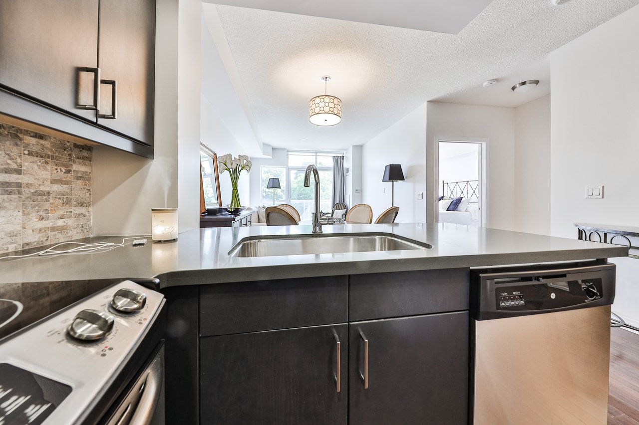 402-551 Maple Avenue, Burlington