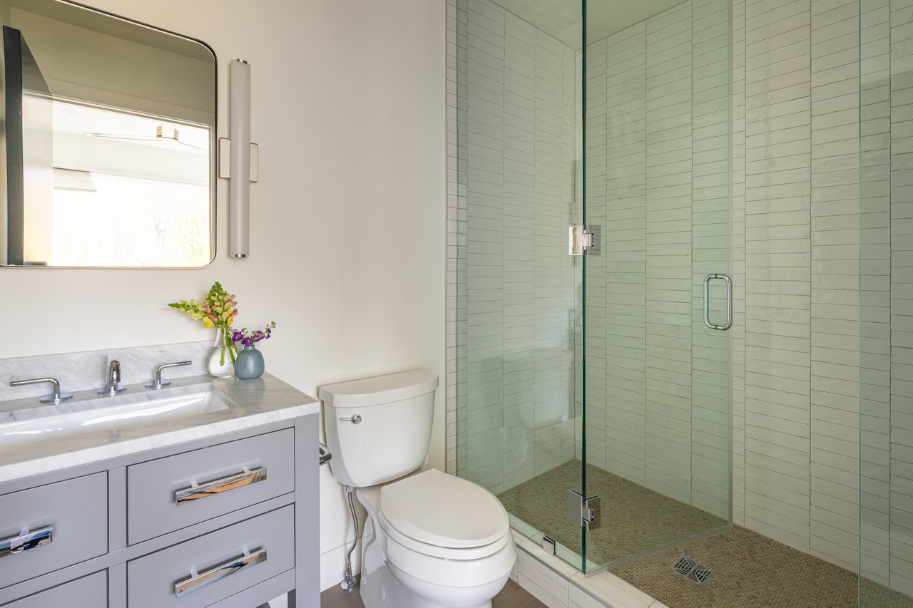 22856 Two Rivers Road