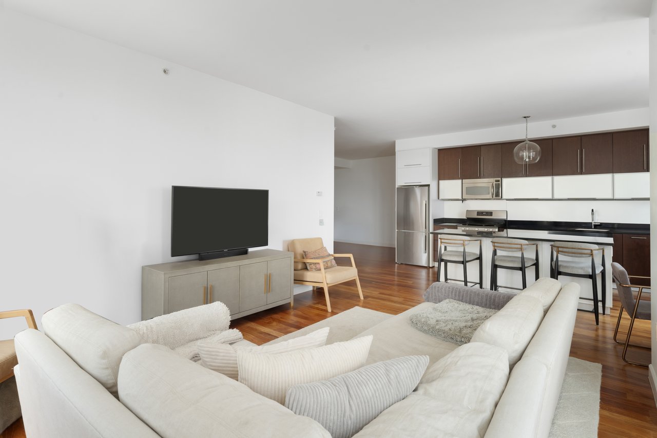 100 Jay Street, Unit 19F