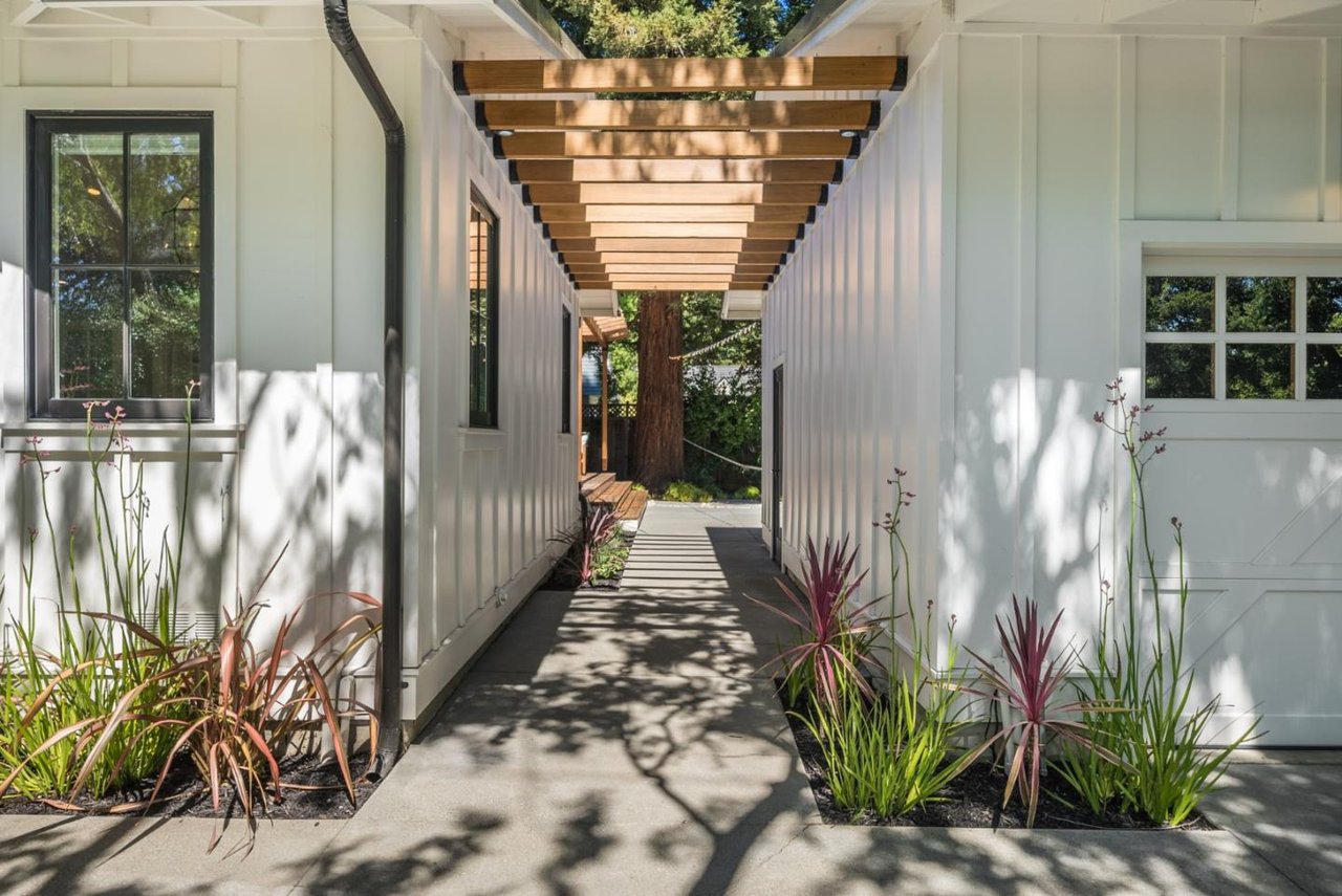 260 Encinal Avenue