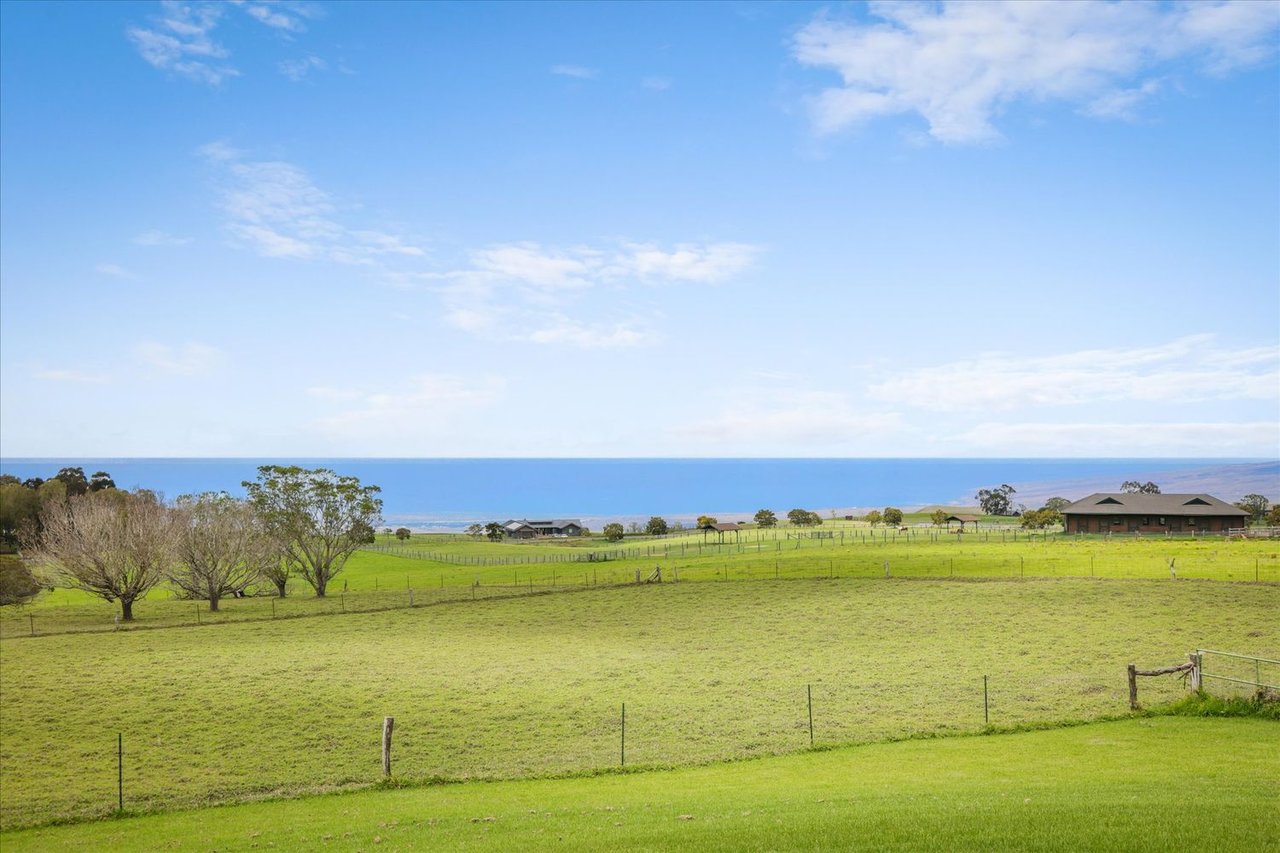 67-1027 Wainoenoe Rd