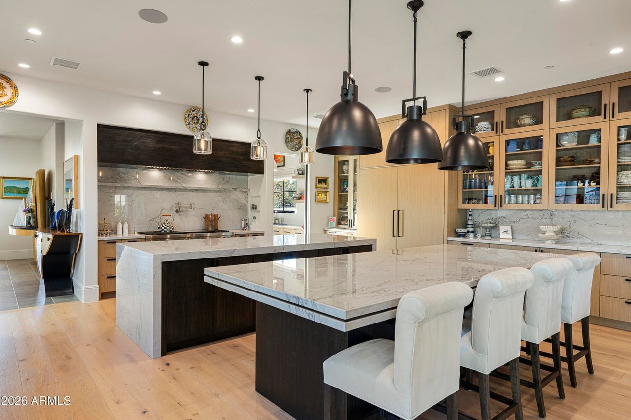 5432 E VIA DEL CIELO