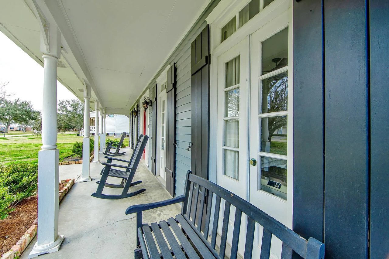 104 TALBOT DR