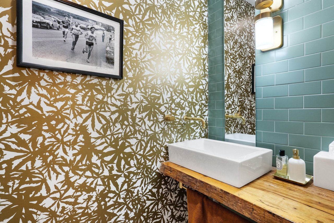 Balcones Mid-Century Modern Retreat