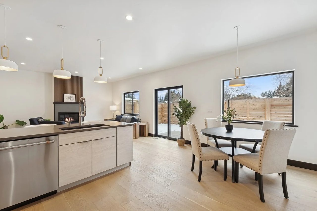 130 Karrow Ave Unit B