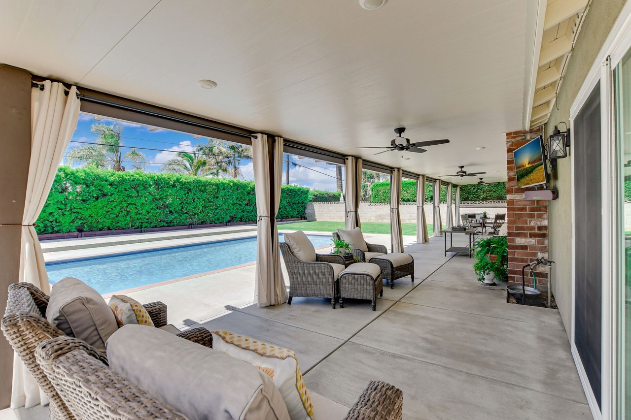 1298 Oak Ridge Drive