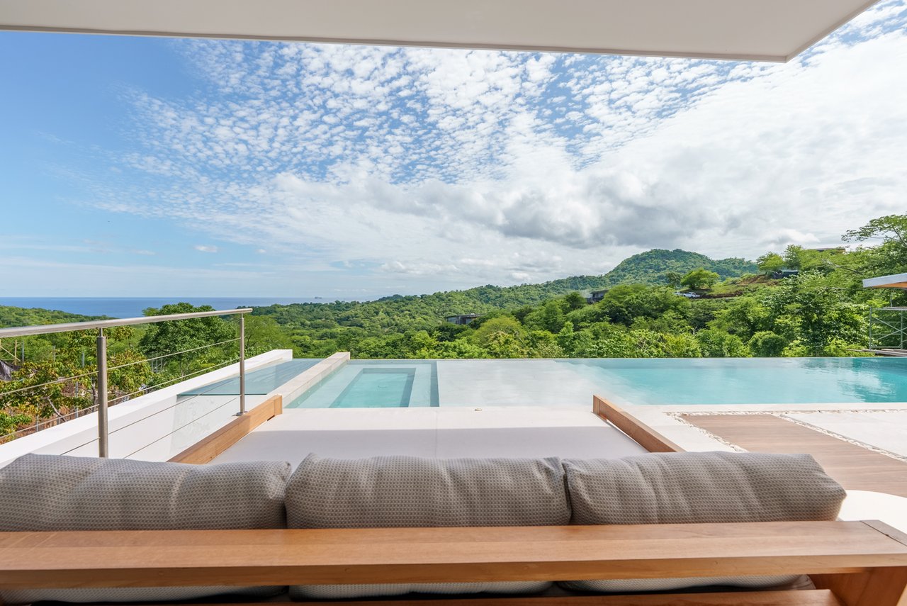 Casa Camino 93 | Luxury Ocean View Estate with Infinity Saltwater Pool in Las Ventanas de Playa Grande