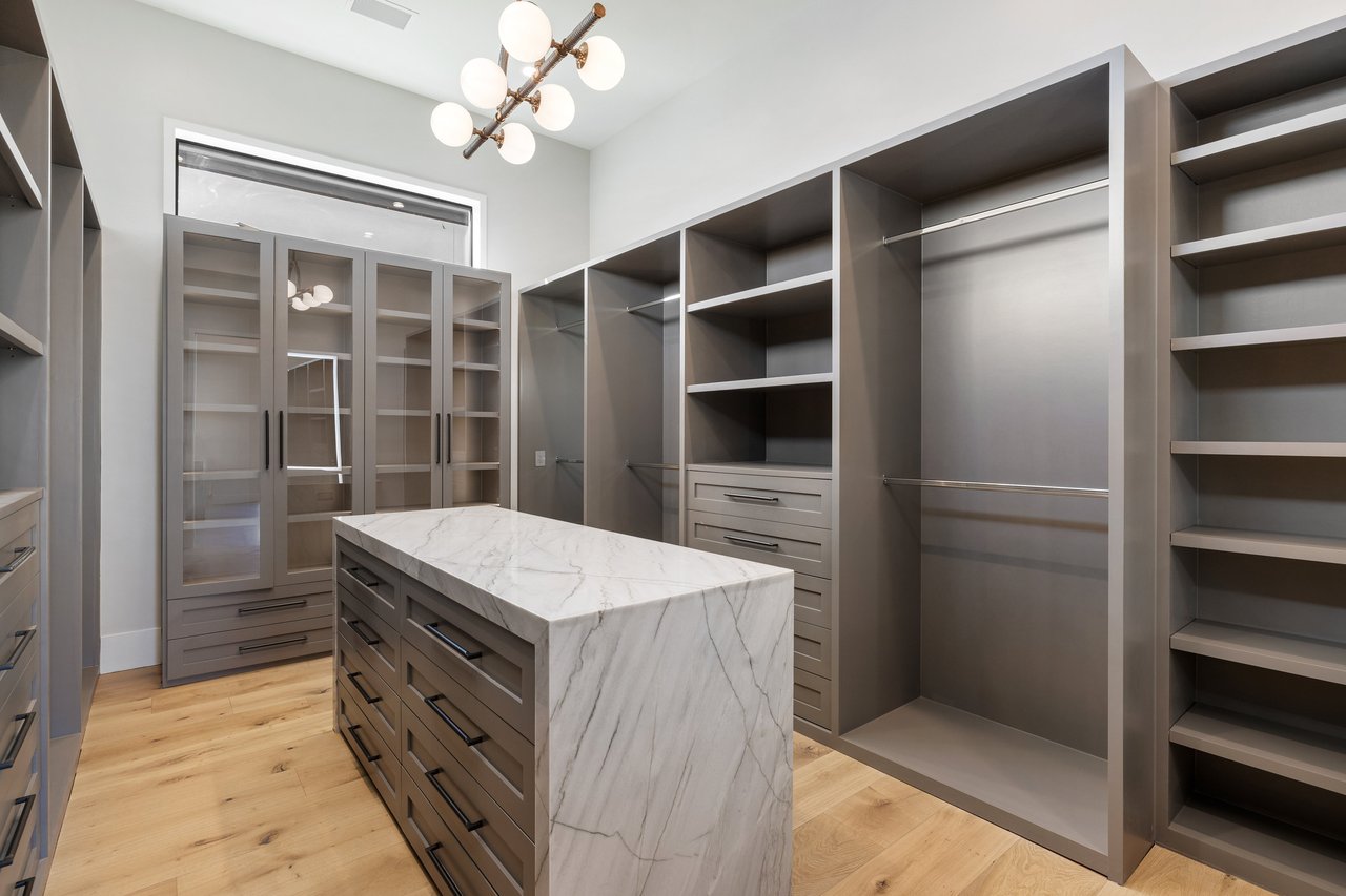 11917 Yaupon Holly Lane 