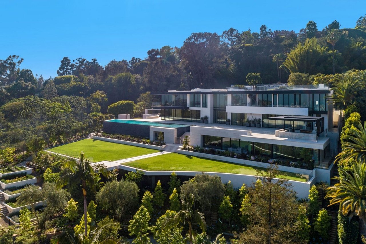 908 Bel Air Rd