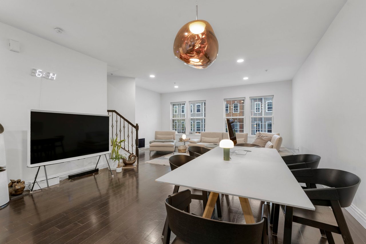70 Wesmont Dr