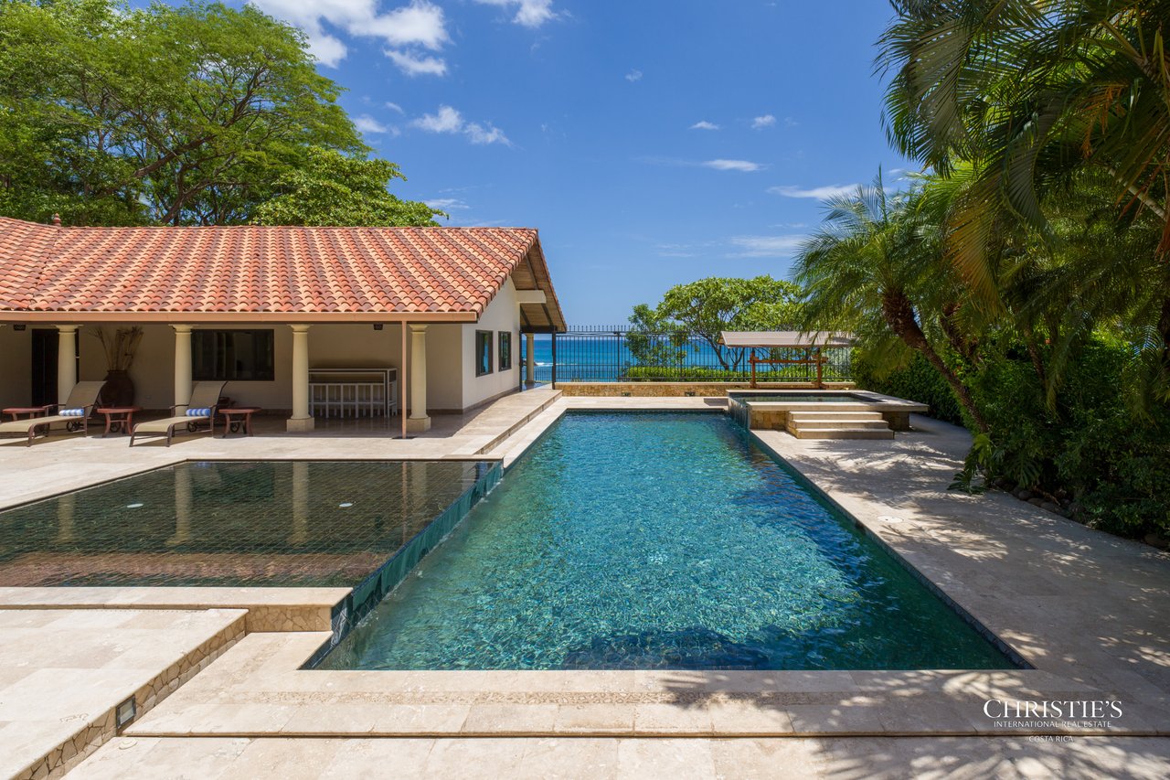 Casa Playa Bonita | Beachfront Luxury Estate in Playa Flamingo