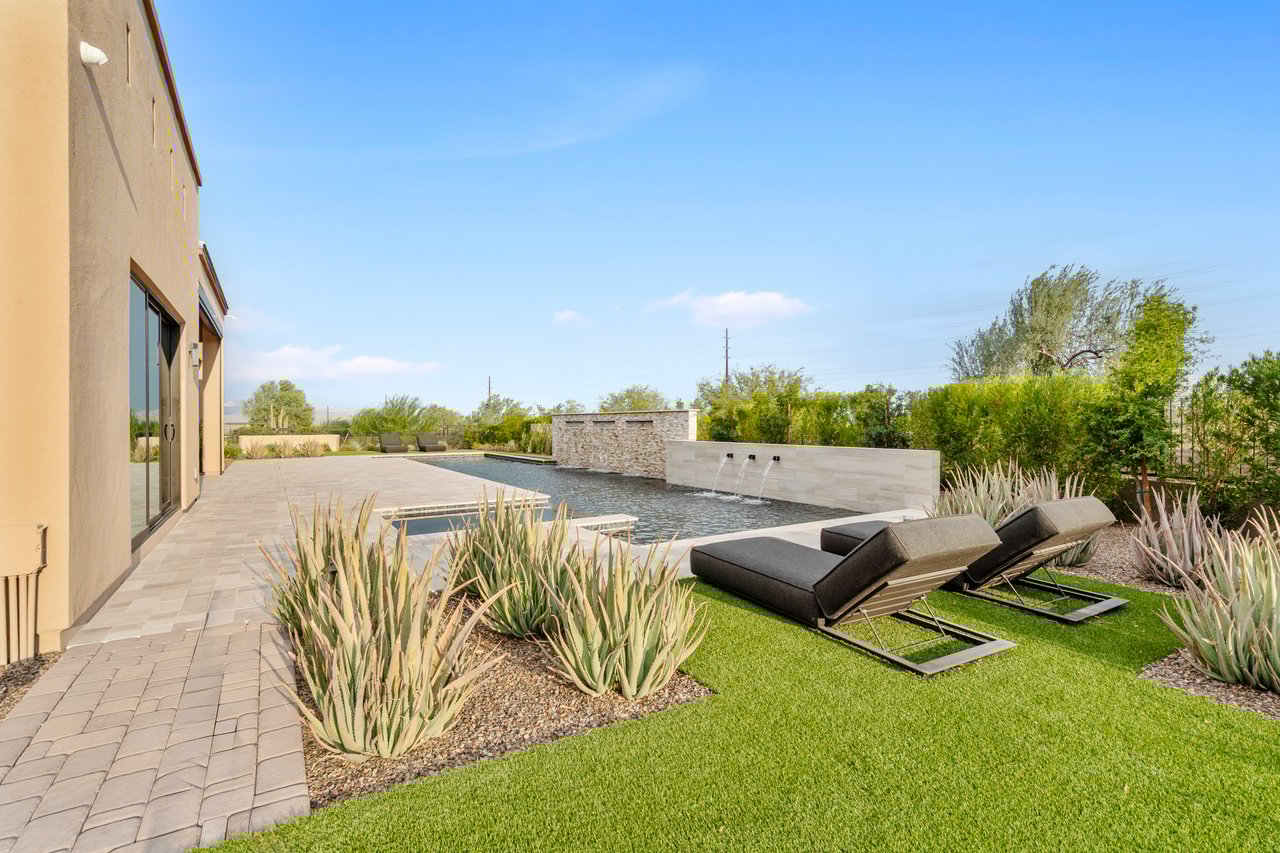 17237 E DESERT VISTA Trail