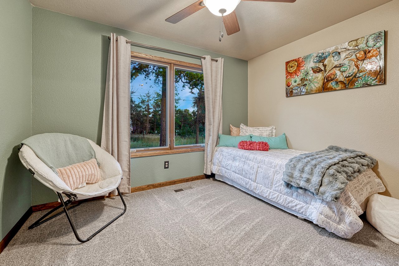 11125 Black Forest Road