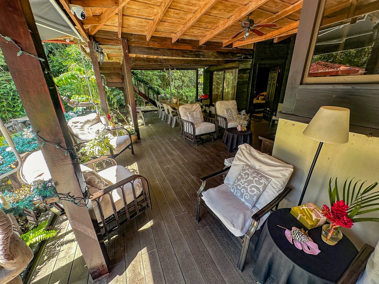 A riverfront 3-bed home on a large property In Ojochal, Costa Rica