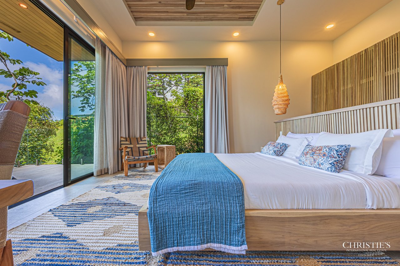 Luxury Estate in Escaleras- incredible ocean views 5.5 Acres