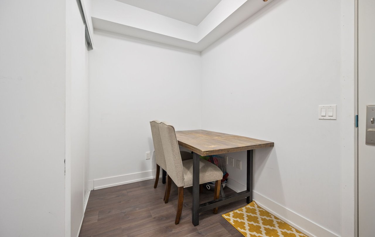 2550 Simcoe Street N 219