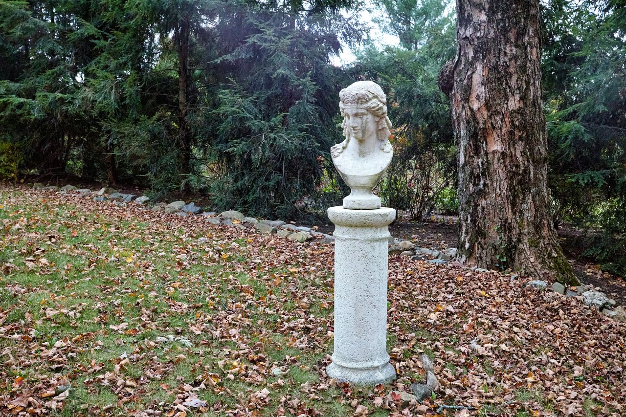 Tanglewood: A Restored 1930s Artist’s Retreat in Tuxedo Park