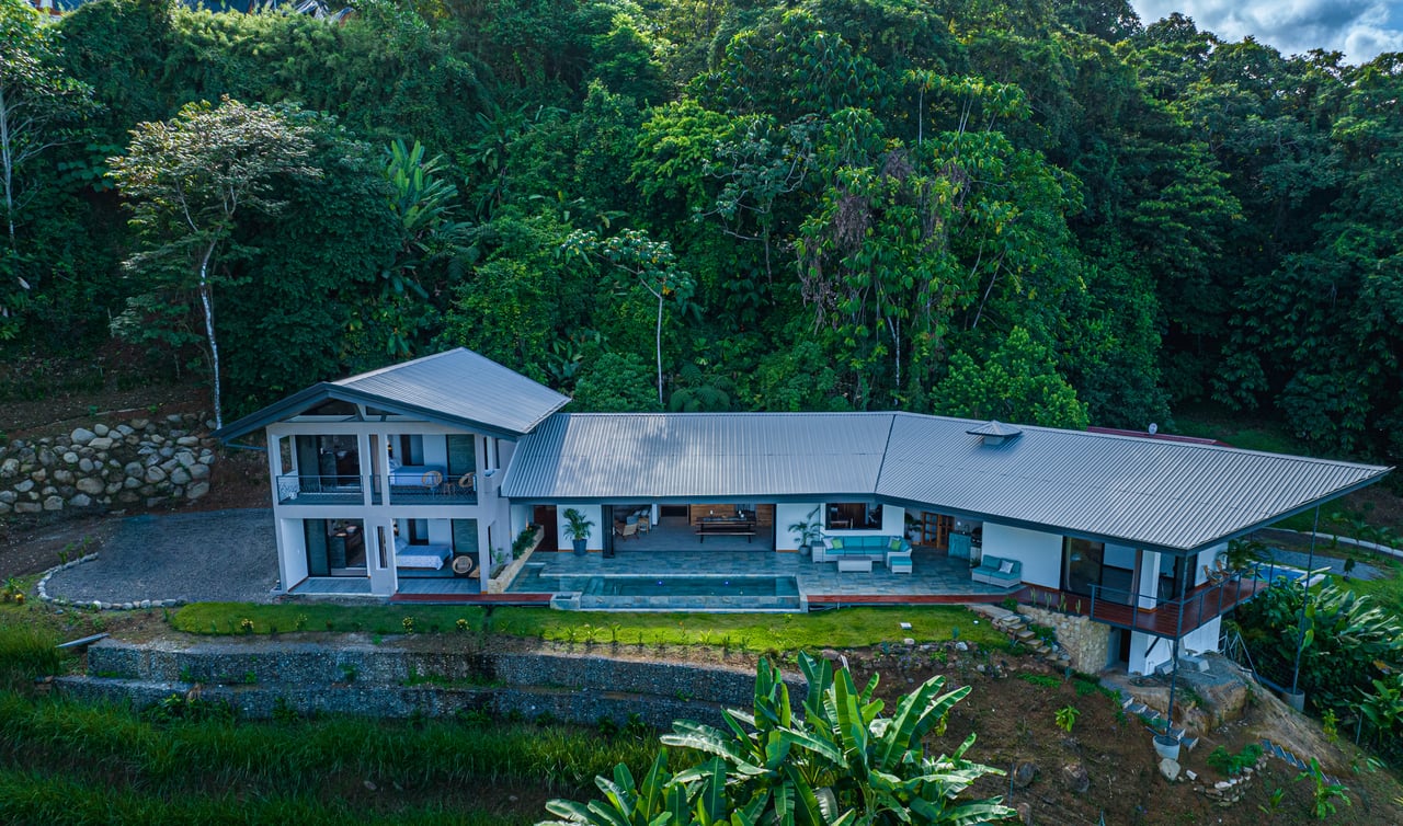 Beautiful Ocean View Casa Espiritu de la Jungla in Ojochal.  Accepting Bitcoin!