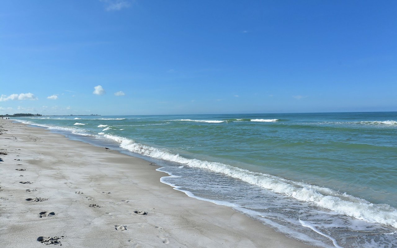 1000 LONGBOAT CLUB RD #402