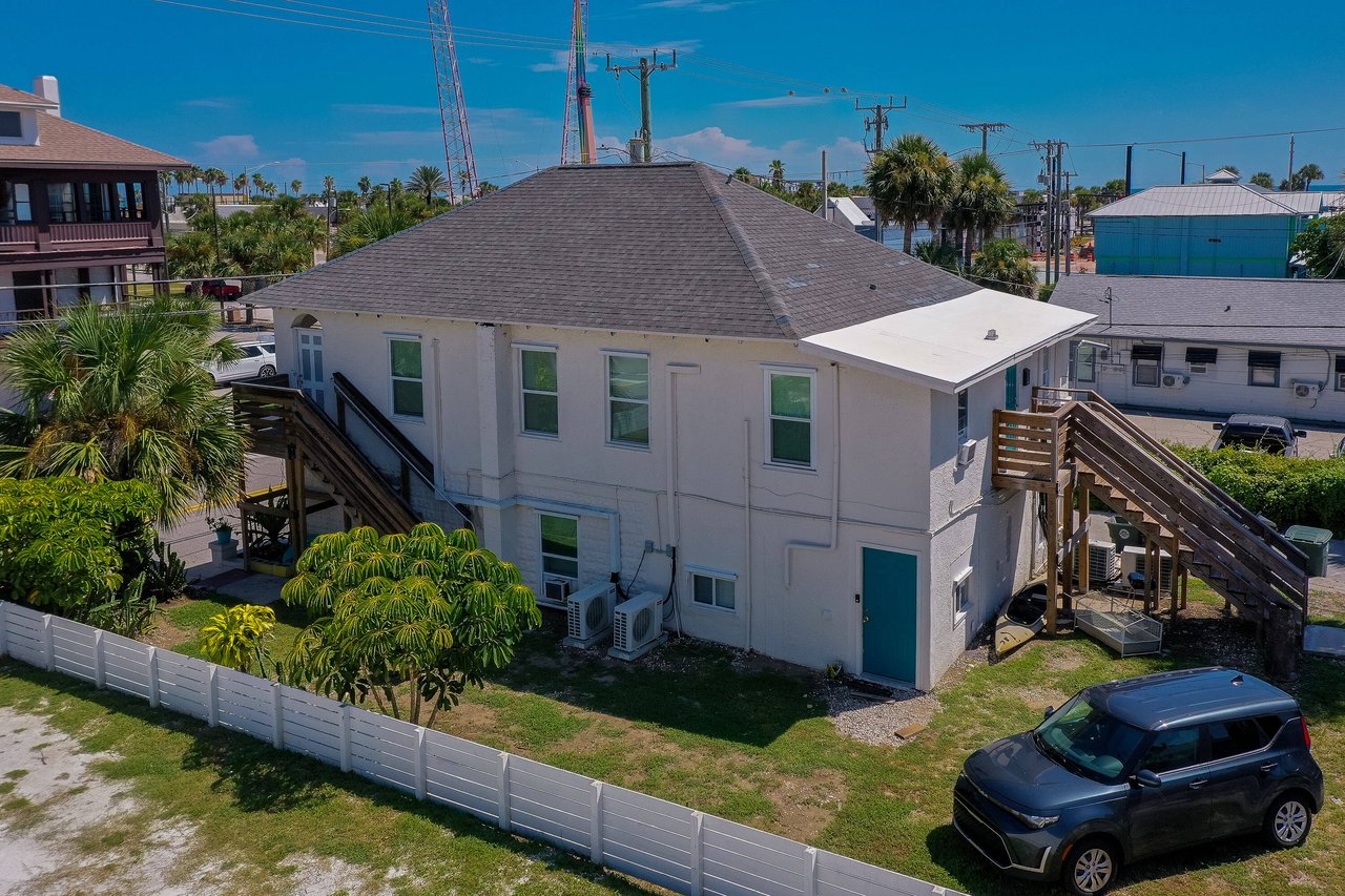 706 Harvey Ave