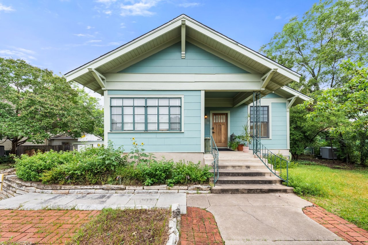 1110 Travis Heights Blvd