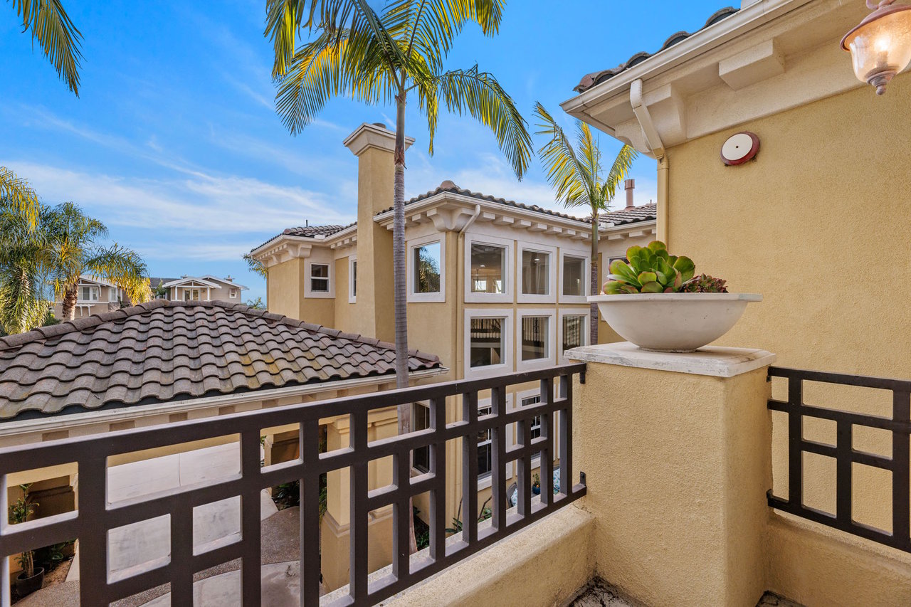 1460 Ravean Court