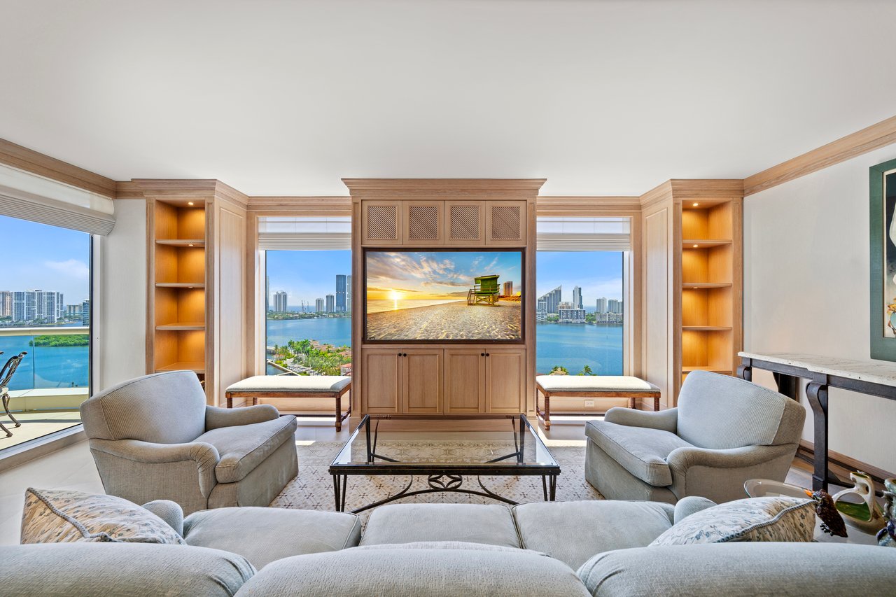 6000 Island Blvd # 1803