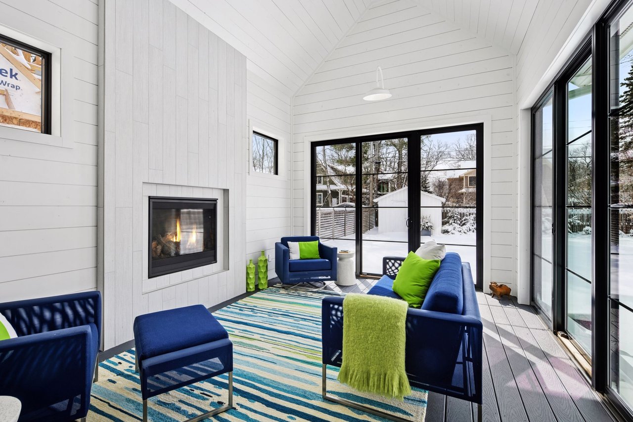 630 Gardner Street E, Wayzata