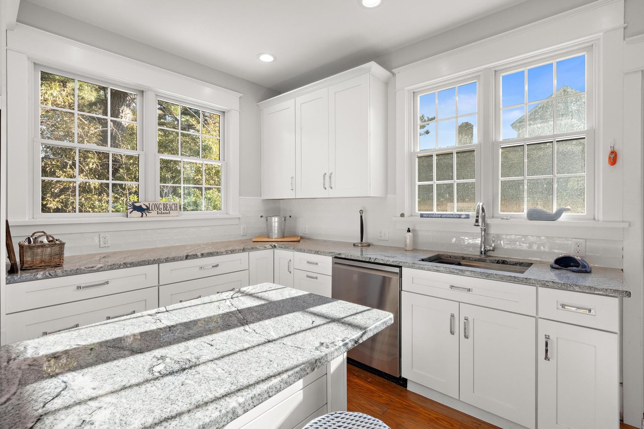 112 8th Street, Beach Haven