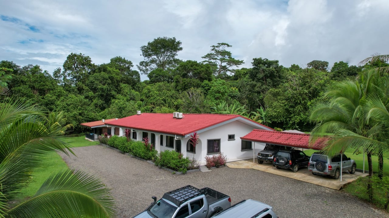 Versatile Multi-Unit Property with Income and Expansion Potential