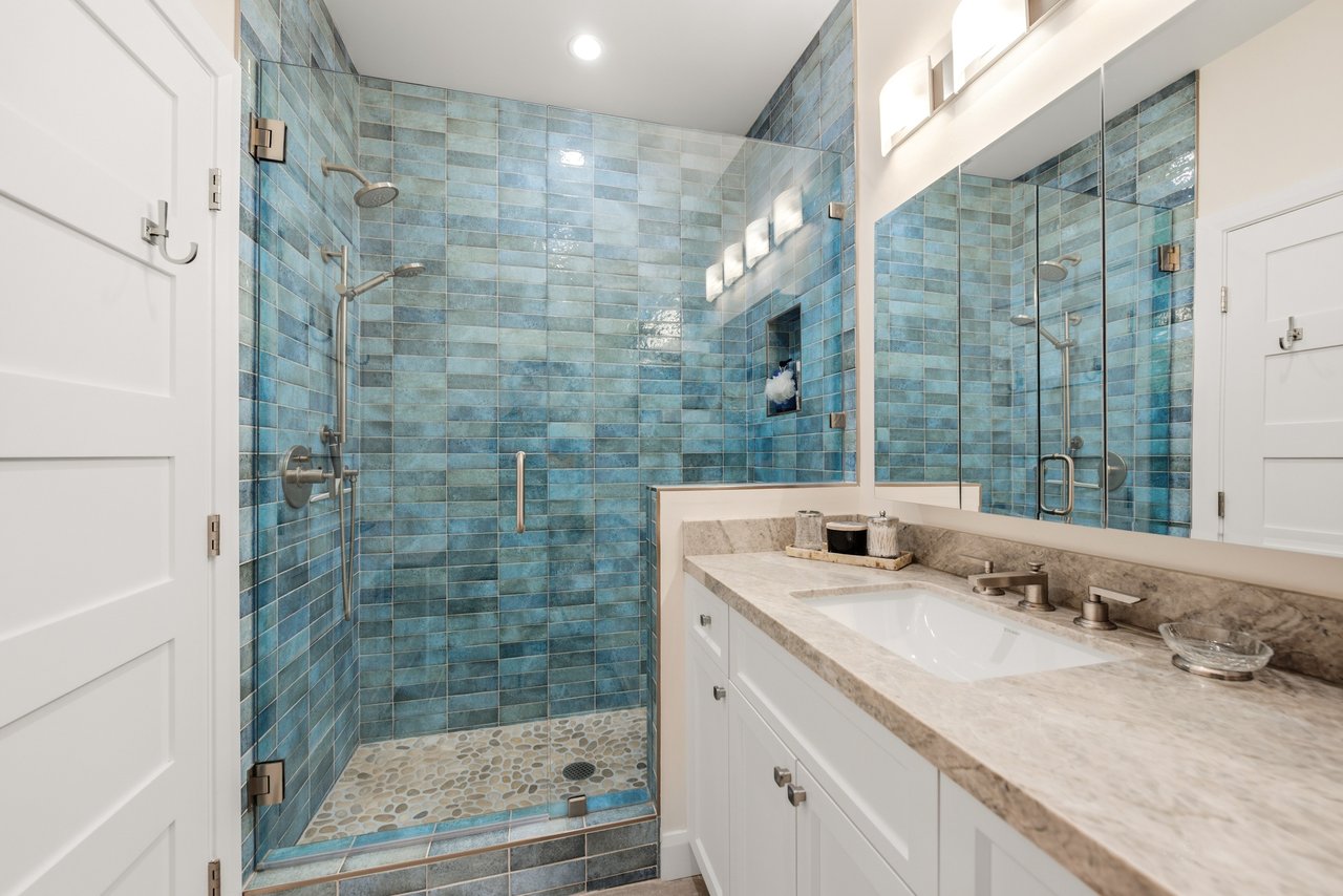 27008 Old Chimney Rd