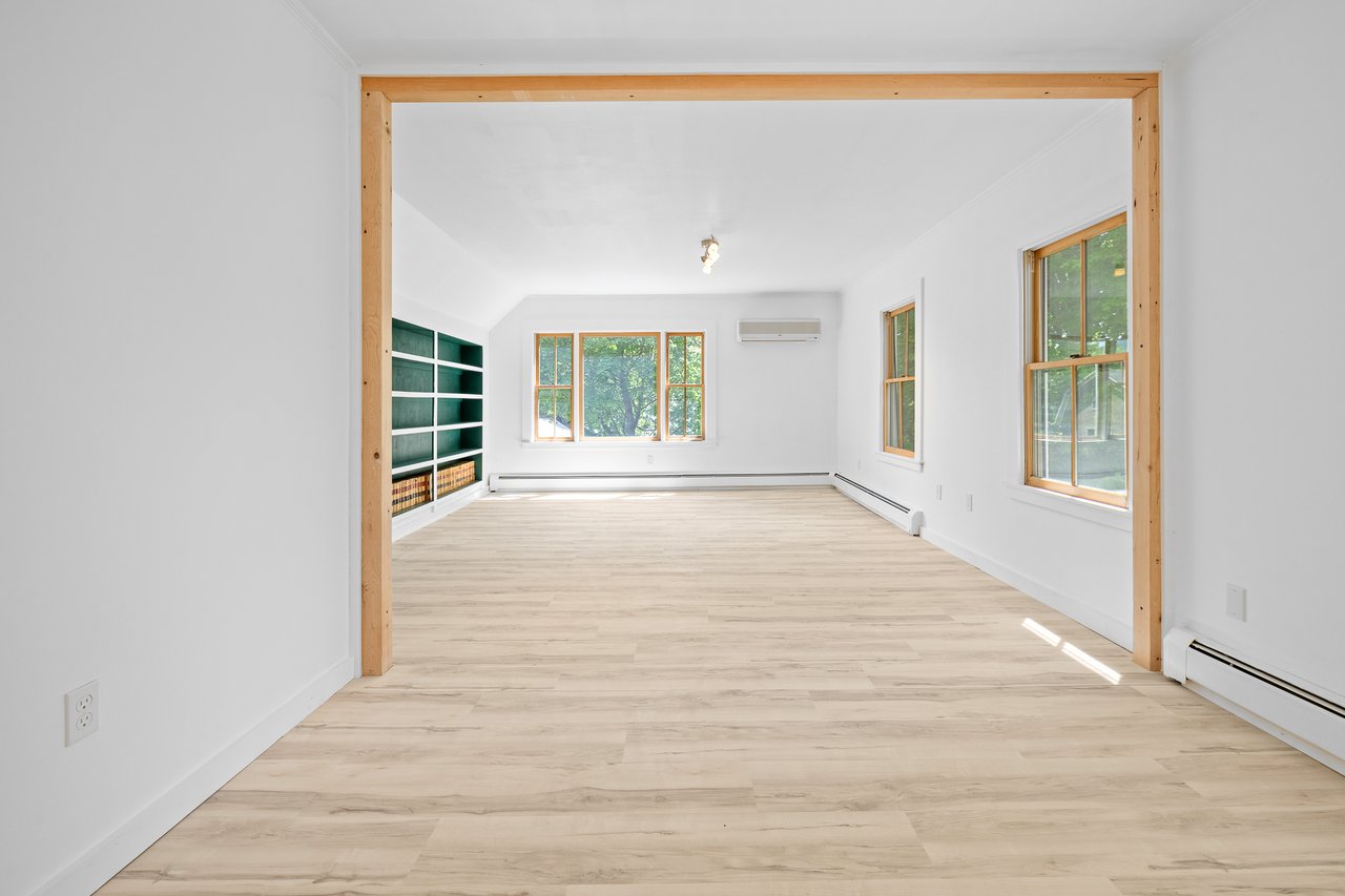 Modern 2BR Manchester Center