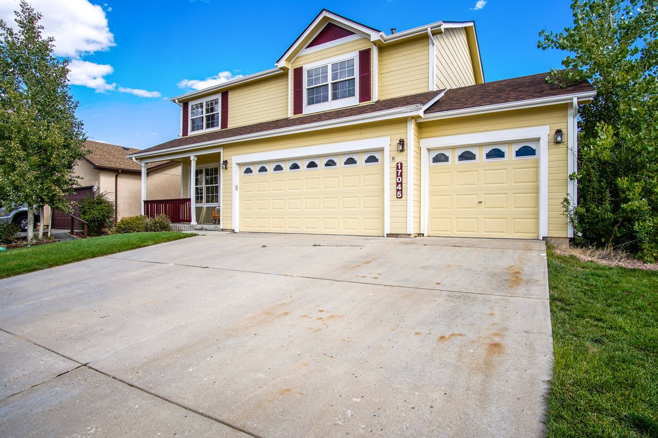 17045 Mountain Lake Drive