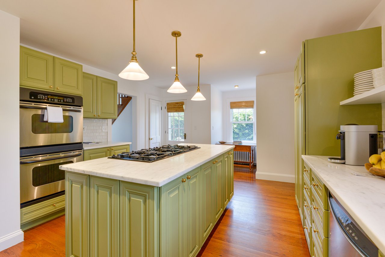 3 North Beach Street