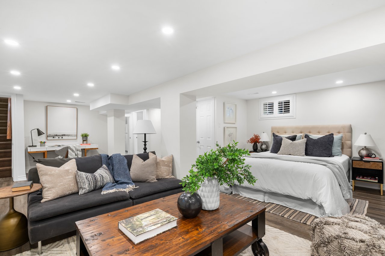 3 Phenix Drive