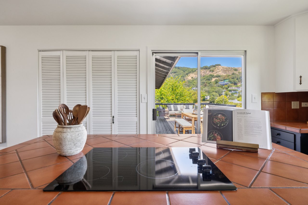50 Balboa Ave