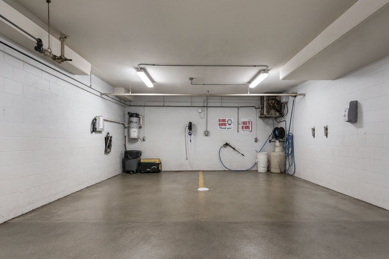 690 Princeton Way SW Unit: 801