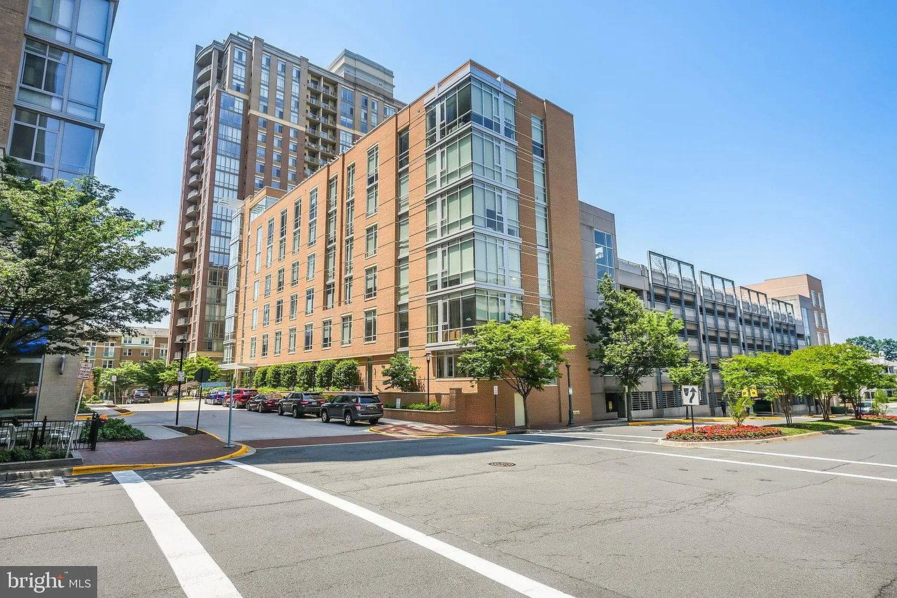 12025 New Dominion Pkwy #506