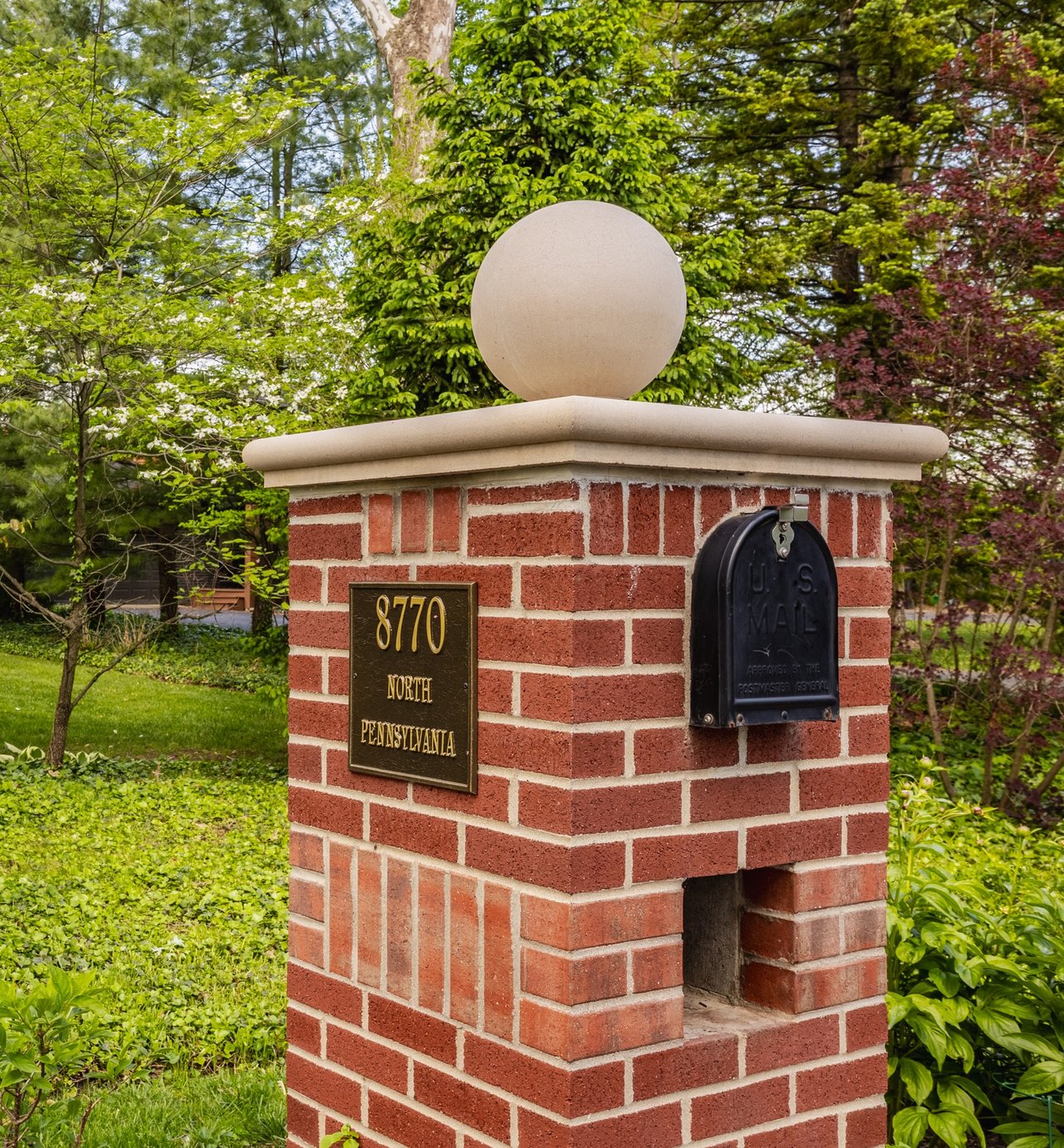 8770 N Pennsylvania Street