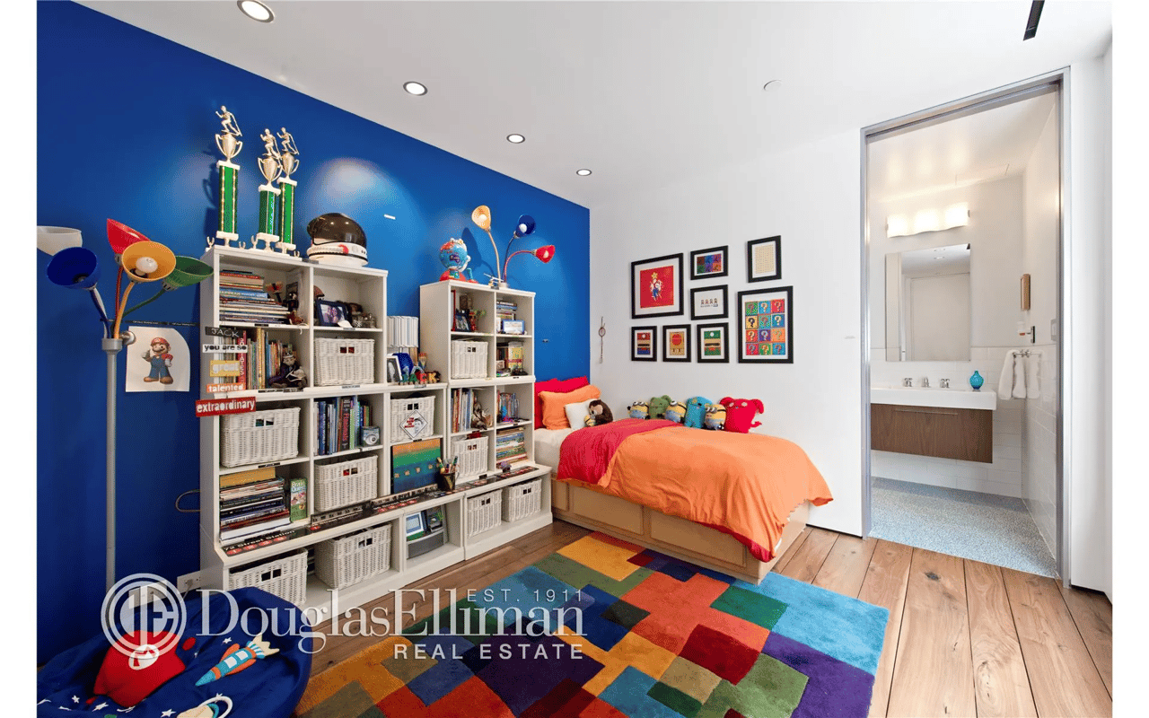 17 West 17th Street #10