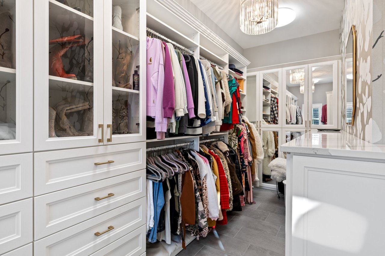 24 Williamsburg Estates Drive