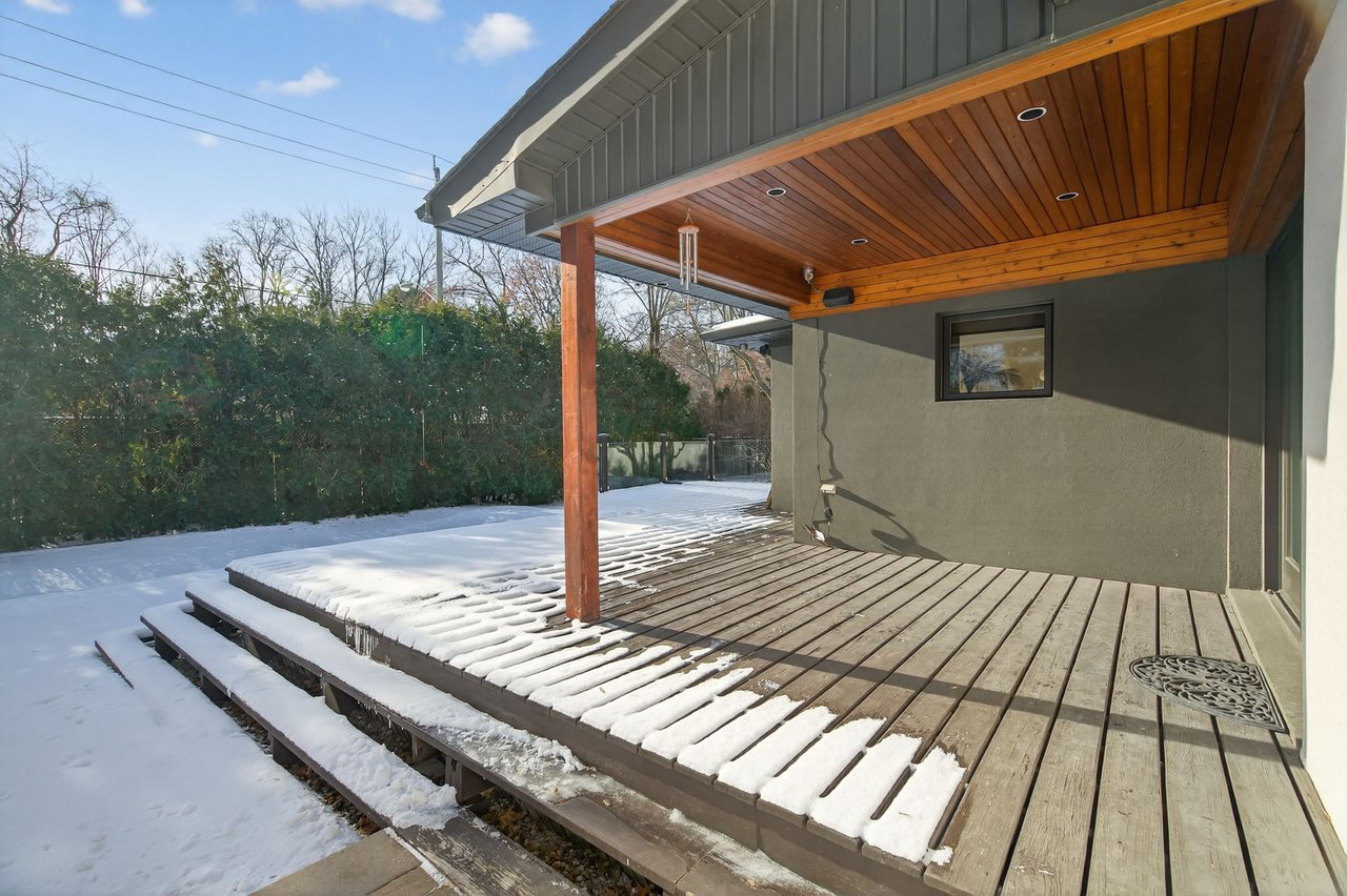 SOLD. Beautifully Updated Bungalow