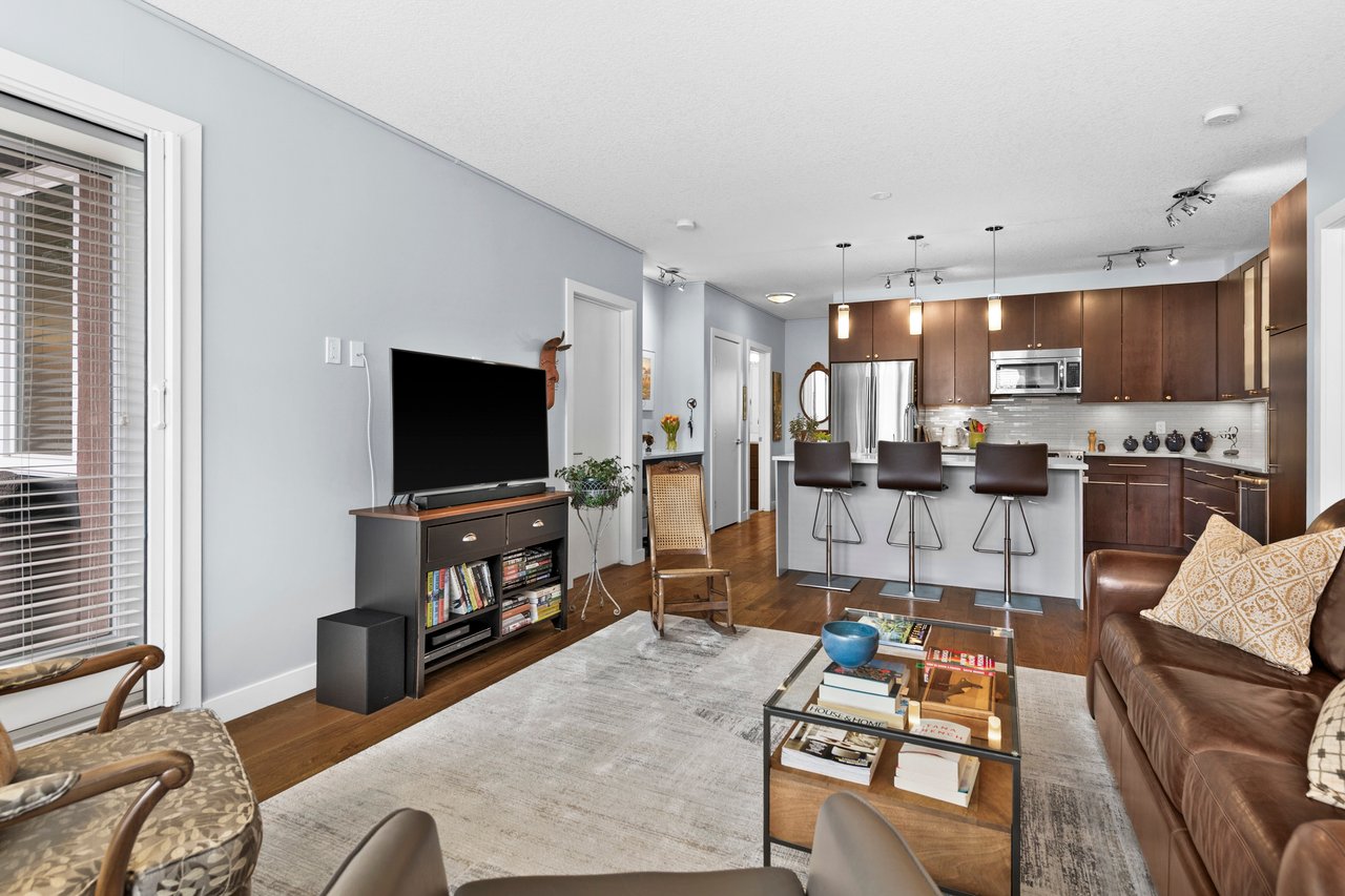 836 Royal Avenue SW Unit: 306