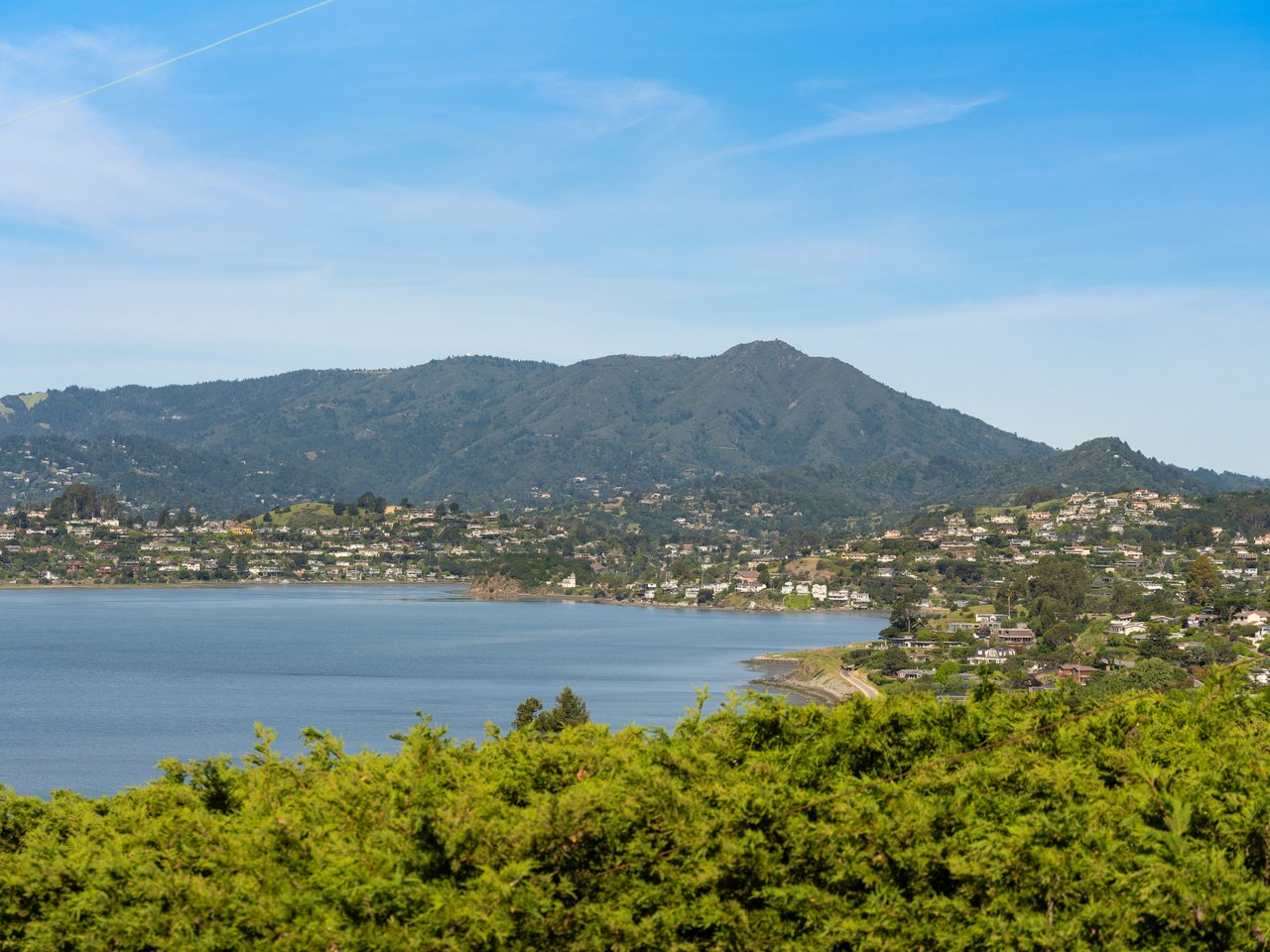 Extraordinary View Residence
