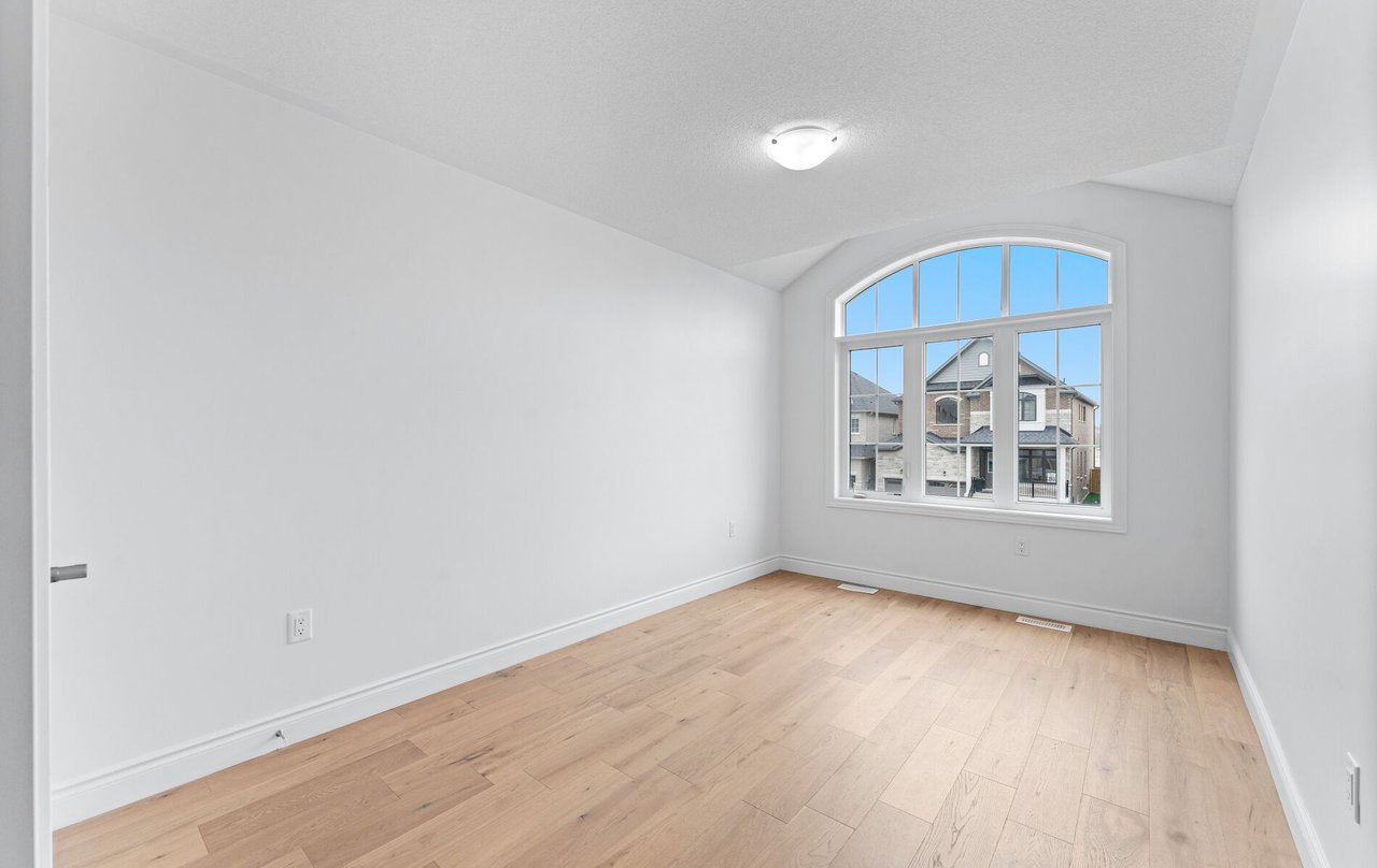 1206 Corby Way
