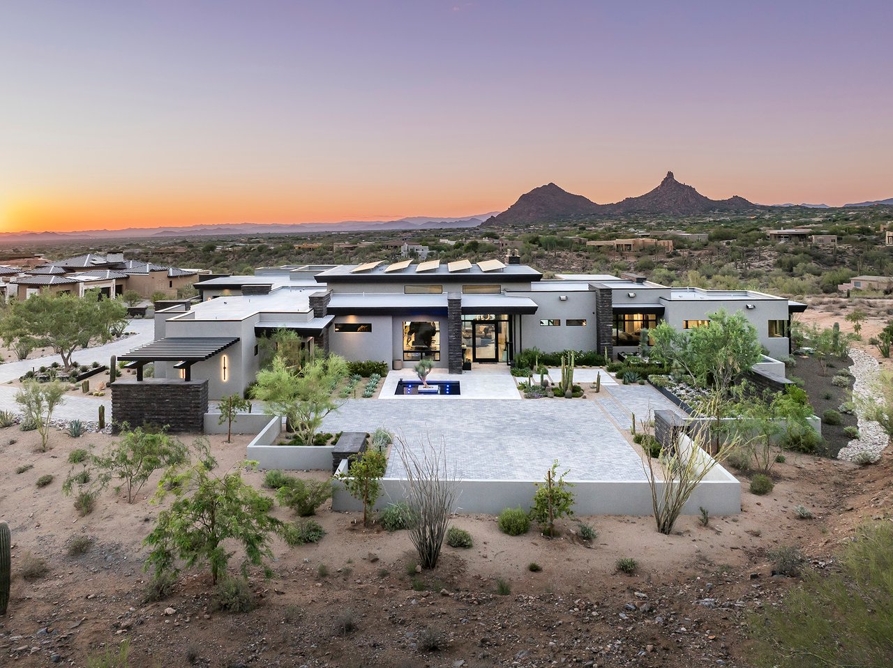 10784 E PINNACLE PEAK Road