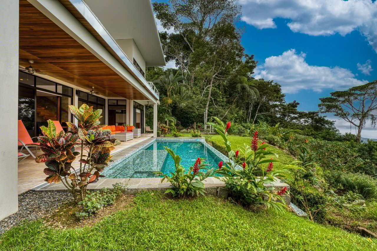 Incredible Whale's Tail View Luxury Home
